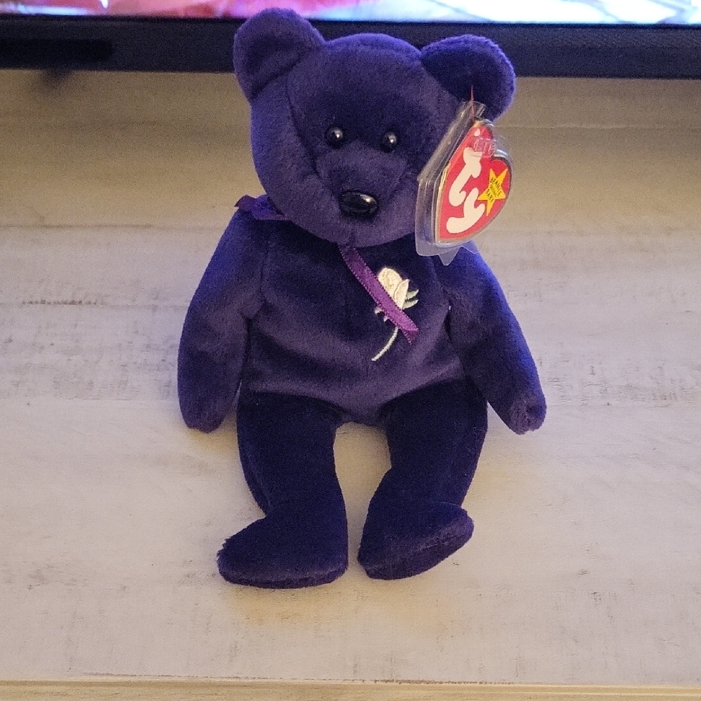 Ty Beanie Babies "Princess" Deep Purple Bear Plush